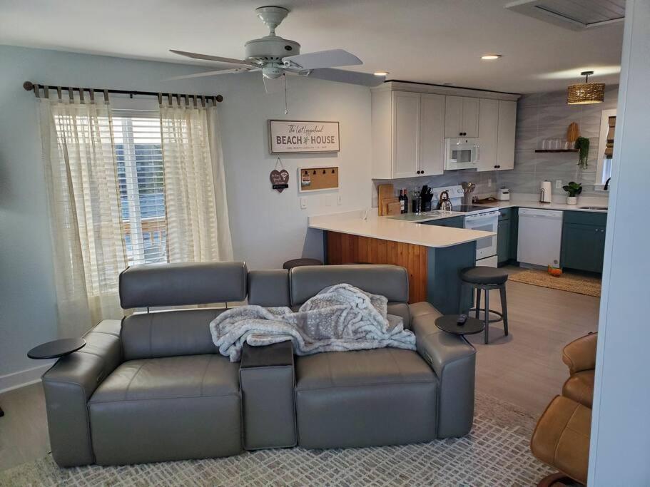 The Lost Loggerhead- Obx Ocean View Beach House Avon Exteriör bild